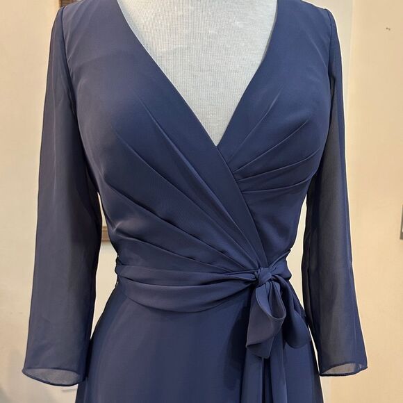 NWT JJ’s HOUSE Stormy Faux Wrap Tie Front Dress/Gown Size 10 - Picture 3 of 11